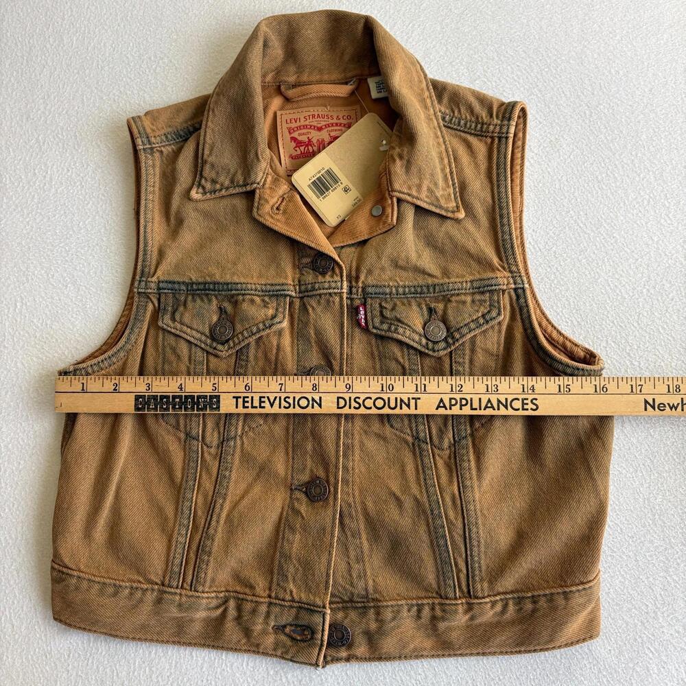 NWT Levis Womens Denim Trucker Vest Brown Garment Dye Button Front Cotton XS - Picture 7 of 8